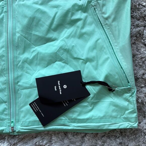 Lululemon Fast And Free Vest Designed for Running Size XL WLDM - Picture 3 of 7